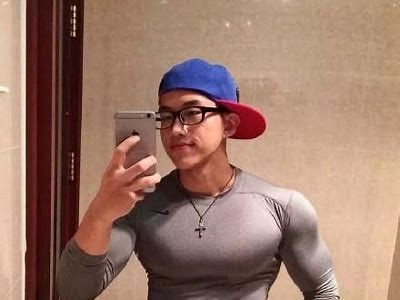 成人免费视频男士写真集